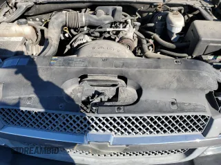 2004 Chevrolet Silverado 1500 Work Truck with VIN 1GCEC14X24Z244860, listed as a Copart auction lot 88584065 with 115,264 mi miles and Salvage Title. Bid and sale history available at carsss.com. Image 12.