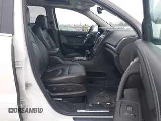2015 GMC Acadia SLT with VIN 1GKKVRKD4FJ249858, listed as a IAAI auction lot 41678684 with 107,723 mi miles. Bid and sale history available at carsss.com. Image 5.