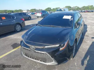 2022 Toyota Corolla LE with VIN JTDEPMAE1NJ206769, listed as a IAAI auction lot 41875080 with 37,576 mi miles. Bid and sale history available at carsss.com. Image 6.