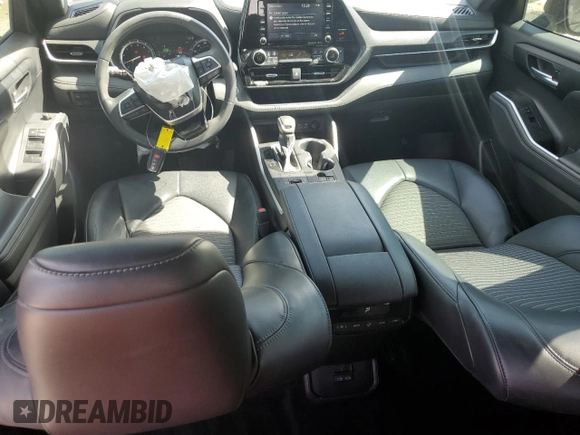 2022 Toyota Highlander XSE with VIN 5TDLZRAH3NS115126, listed as a Copart auction lot 62293825 with 59,189 mi miles and Salvage title. Bid and sale history available at DreamBid. Image 8.