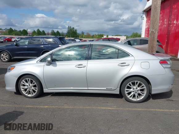 2010 Lexus HS 250h with VIN JTHBB1BA7A2007191, listed as a IAAI auction lot 42068847 with 213,323 mi miles. Bid and sale history available at carsss.com. Image 14.