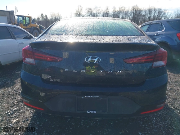 2020 Hyundai Elantra SE with VIN 5NPD74LF2LH515044, listed as a IAAI auction lot 40904053 with 33,341 mi miles. Bid and sale history available at carsss.com. Image 17.