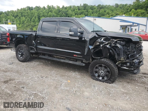 2023 Ford F-250 XL z VIN 1FT8W2BM2PED05915, wystawiony jako Copart lot #60057915 z przebiegiem 49 594 mil mil oraz Szkoda całkowita • Salvage title. Historia ofert i sprzedaży dostępna na DreamBid. Obrazek 4.