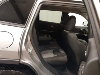 2017 Jeep Cherokee Sport with VIN 1C4PJMAB6HW557359, listed as a IAAI auction lot 41793093 with 194,400 mi miles. Bid and sale history available at carsss.com. Image 8.