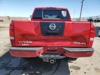 2012 Nissan Titan SV z VIN 1N6AA0EC6CN300084, wystawiony jako Copart lot #55234505 z przebiegiem 331 540 mil mil oraz Szkoda całkowita • Salvage title. Historia ofert i sprzedaży dostępna na DreamBid. Obrazek 6.