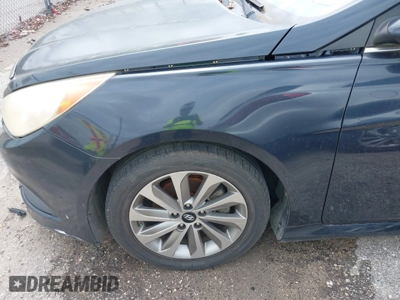 2014 Hyundai Sonata SE with VIN 5NPEC4AC3EH888752, listed as a IAAI auction lot 42106675 with 168,258 mi miles and . Bid and sale history available at DreamBid. Image 6.