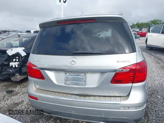 2014 Mercedes-Benz GL 450 z VIN 4JGDF7CE4EA347876, wystawiony jako IAAI lot #42386949 z przebiegiem 133 400 mil mil oraz . Historia ofert i sprzedaży dostępna na DreamBid. Obrazek 15.