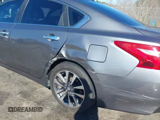 2016 Nissan Altima S z VIN 1N4AL3AP8GC139770, wystawiony jako IAAI lot #41750812 z przebiegiem 116 717 mil mil oraz . Historia ofert i sprzedaży dostępna na DreamBid. Obrazek 6.