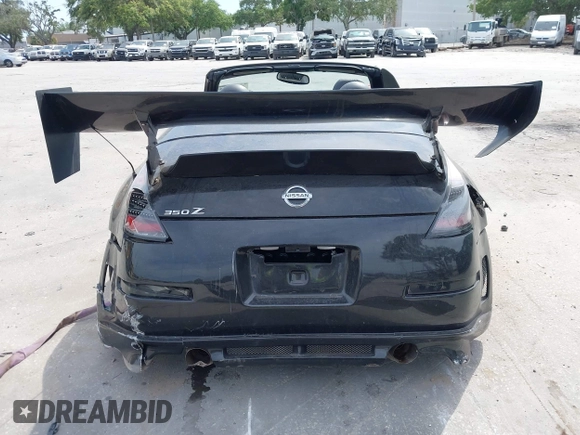 2004 Nissan 350Z Touring z VIN JN1AZ36A14M253275, wystawiony jako IAAI lot #42181345 z przebiegiem 63 886 mil mil oraz . Historia ofert i sprzedaży dostępna na DreamBid. Obrazek 17.