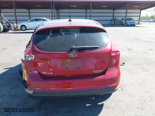 2015 Ford Focus Titanium with VIN 1FADP3N28FL215499, listed as a IAAI auction lot 41839092 with 152,102 mi miles. Bid and sale history available at carsss.com. Image 15.