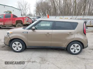2015 Kia Soul with VIN KNDJN2A23F7117489, listed as a IAAI auction lot 42001717 with 171,816 mi miles and . Bid and sale history available at DreamBid. Image 15.