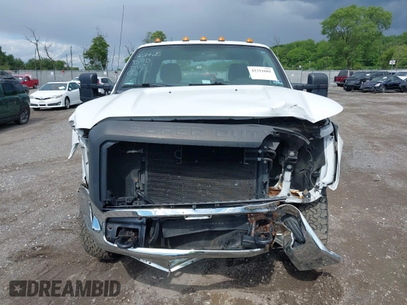 2012 Ford F-250 XL with VIN 1FT7X2B60CEB28401, listed as a IAAI auction lot 42311601 with 64,163 mi miles and . Bid and sale history available at DreamBid. Image 12.