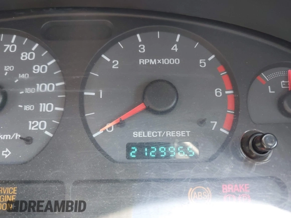 2000 Ford Mustang with VIN 1FAFP444XYF181018, listed as a IAAI auction lot 41943486 with 212,996 mi miles. Bid and sale history available at carsss.com. Image 15.