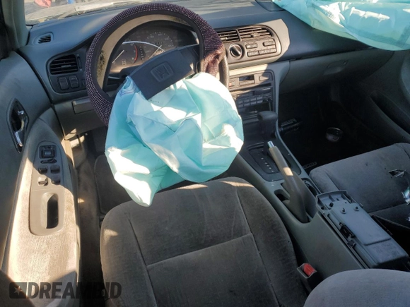 1997 Honda Accord EX with VIN 1HGCD5652VA013630, listed as a Copart auction lot 83736584 with 354,897 mi miles and Salvage Title. Bid and sale history available at DreamBid. Image 8.