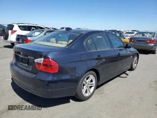2008 BMW 3 Series 328i with VIN WBAVC57548NK78262, listed as a Copart auction lot 71132994 with 120,872 mi miles and Clean title. Bid and sale history available at DreamBid. Image 3.