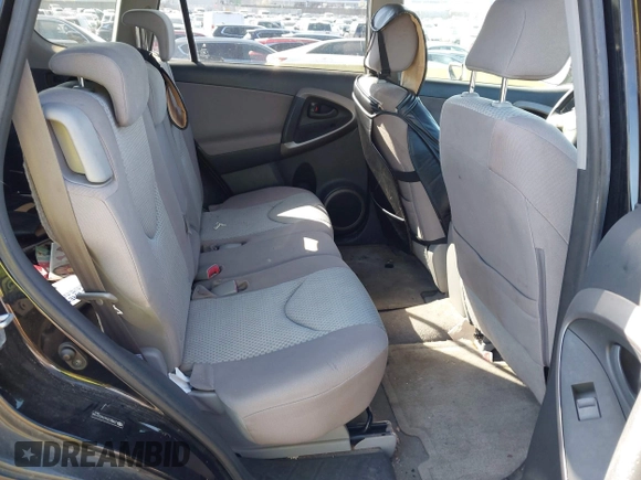 2007 Toyota RAV4 with VIN JTMBD33V676026194, listed as a IAAI auction lot 42001542 with 188,991 mi miles. Bid and sale history available at carsss.com. Image 8.