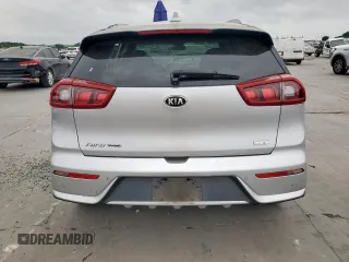 2017 Kia Niro Touring with VIN KNDCE3LC3H5066322, listed as a Copart auction lot 53818465 with 113,794 mi miles and Salvage Title. Bid and sale history available at carsss.com. Image 6.