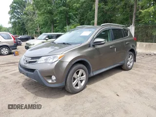 2013 Toyota RAV4 XLE z VIN 2T3RFREV8DW105935, wystawiony jako IAAI lot #42435221 z przebiegiem 272 202 mil mil oraz . Historia ofert i sprzedaży dostępna na DreamBid. Obrazek 17.