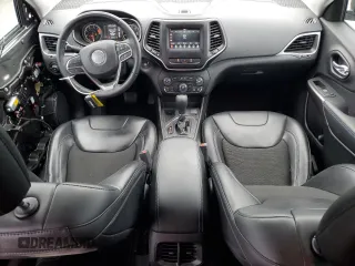 2021 Jeep Cherokee Latitude Plus with VIN 1C4PJLLB1MD155133, listed as a Copart auction lot 87655755 with 31,221 mi miles and Salvage title. Bid and sale history available at DreamBid. Image 8.