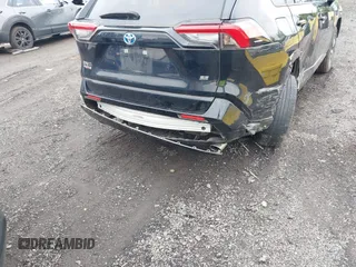 2022 Toyota RAV4 SE z VIN JTMAB3FV7ND090427, wystawiony jako IAAI lot #42307900 z przebiegiem 27 285 mil mil oraz . Historia ofert i sprzedaży dostępna na DreamBid. Obrazek 18.