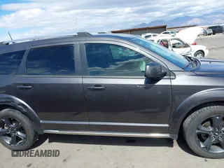 2018 Dodge Journey Crossroad z VIN 3C4PDCGBXJT473775, wystawiony jako IAAI lot #41740081 z przebiegiem 98 286 mil mil oraz . Historia ofert i sprzedaży dostępna na DreamBid. Obrazek 13.