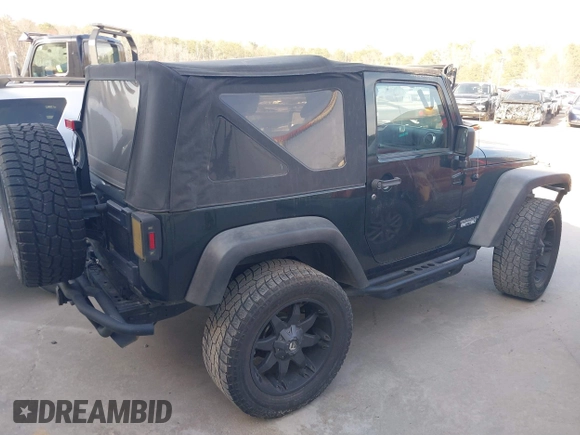 2011 Jeep Wrangler Rubicon with VIN 1J4BA6D10BL628180, listed as a IAAI auction lot 41711065 with 155,940 mi miles and . Bid and sale history available at carsss.com. Image 4.