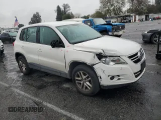 2011 Volkswagen Tiguan S with VIN WVGAV7AX6BW525120, listed as a Copart auction lot 45056925 with 88,357 mi miles and Non repairable. Bid and sale history available at DreamBid. Image 4.
