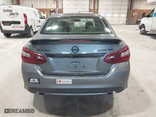 2018 Nissan Altima 2.5 SV with VIN 1N4AL3AP5JC470135, listed as a IAAI auction lot 41801045 with 122,452 mi miles. Bid and sale history available at carsss.com. Image 16.