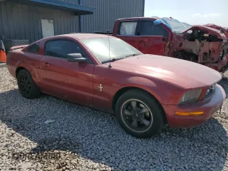 2006 Ford Mustang Standard with VIN 1ZVFT80N865136462, listed as a Copart auction lot 65148945 with 199,173 mi miles and Clean title. Bid and sale history available at DreamBid. Image 4.