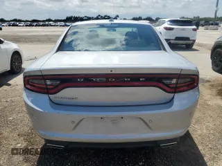 2023 Dodge Charger SXT z VIN 2C3CDXBG7PH529279, wystawiony jako Copart lot #55828515 z przebiegiem Nie podano mil oraz Nie do naprawy • Non repairable. Historia ofert i sprzedaży dostępna na DreamBid. Obrazek 6.