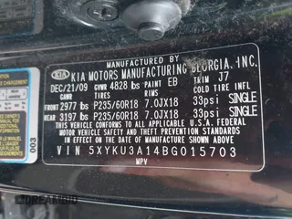 2011 Kia Sorento EX with VIN 5XYKU3A14BG015703, listed as a IAAI auction lot 42607024 with 176,491 mi miles and . Bid and sale history available at DreamBid. Image 9.