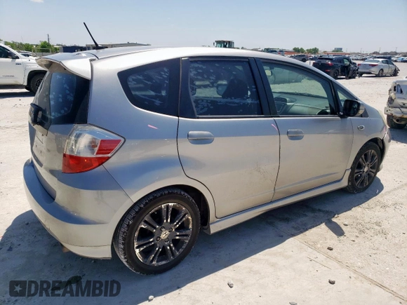2009 Honda Fit Sport w/Navi with VIN JHMGE88649S008738, listed as a Copart auction lot 53961345 with 282,290 mi miles and Salvage Title. Bid and sale history available at carsss.com. Image 3.