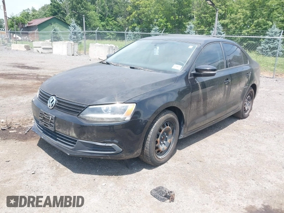 2014 Volkswagen Jetta SE with VIN 3VWD17AJ2EM392821, listed as a IAAI auction lot 42621085 with 102,211 mi miles and . Bid and sale history available at DreamBid. Image 2.