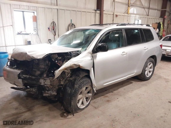2010 Toyota Highlander SE with VIN 5TDJK3EH8AS010675, listed as a IAAI auction lot 41749187 with 1 mi miles. Bid and sale history available at carsss.com. Image 17.