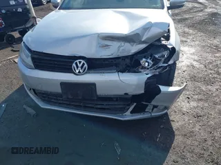 2011 Volkswagen Jetta SE with VIN 3VWDZ7AJ7BM368275, listed as a IAAI auction lot 41444681 with 139,828 mi miles and . Bid and sale history available at DreamBid. Image 6.