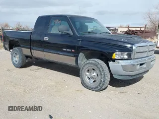 2001 Dodge 1500 with VIN 3B7HF13Z91G742010, listed as a IAAI auction lot 41554961 with 209,583 mi miles. Bid and sale history available at carsss.com. Image 1.