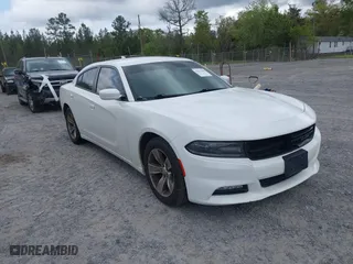 2017 Dodge Charger SXT with VIN 2C3CDXHGXHH524859, listed as a IAAI auction lot 41951588 with 97,872 mi miles. Bid and sale history available at carsss.com. Image 1.