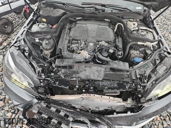 2016 Mercedes-Benz E 350 Sport z VIN WDDHF5KB4GB290874, wystawiony jako Copart lot #58021855 z przebiegiem 116 348 mil mil oraz Szkoda całkowita • Salvage title. Historia ofert i sprzedaży dostępna na DreamBid. Obrazek 11.