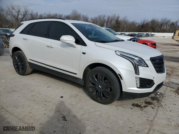 2017 Cadillac XT5 Premium Luxury FWD with VIN 1GYKNCRS9HZ317826, listed as a Copart auction lot 45963195 with NaN miles and Salvage Title. Bid and sale history available at carsss.com. Image 4.