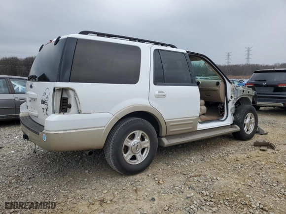 2005 Ford Expedition Eddie Bauer with VIN 1FMPU17555LA26279, listed as a Copart auction lot 44762945 with 0 mi miles and Clean Title. Bid and sale history available at carsss.com. Image 3.