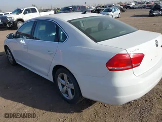 2012 Volkswagen Passat SE with VIN 1VWBP7A37CC041747, listed as a IAAI auction lot 41698168 with 252,549 mi miles. Bid and sale history available at carsss.com. Image 3.