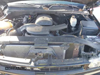 2004 Chevrolet Tahoe Special Service with VIN 1GNEK13V44J293230, listed as a IAAI auction lot 42004302 with 157,924 mi miles. Bid and sale history available at carsss.com. Image 10.