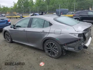 2025 Toyota Camry LE z VIN 4T1DAACKXSU554669, wystawiony jako Copart lot #55768925 z przebiegiem 1 830 mil mil oraz Szkoda całkowita • Salvage title. Historia ofert i sprzedaży dostępna na DreamBid. Obrazek 2.