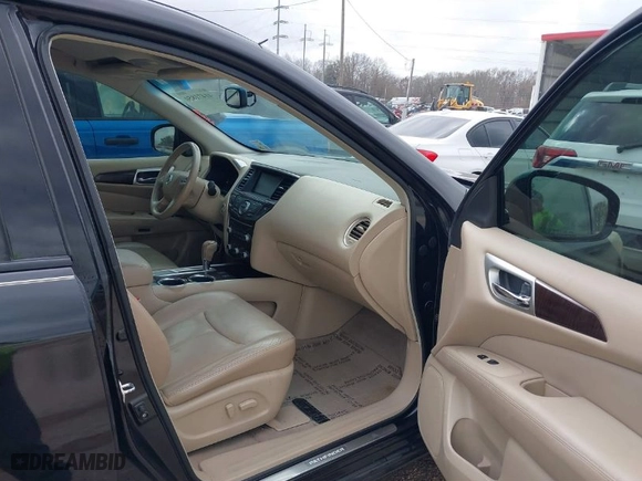 2013 Nissan Pathfinder SL with VIN 5N1AR2MN9DC615402, listed as a IAAI auction lot 41471850 with 176,405 mi miles. Bid and sale history available at carsss.com. Image 5.