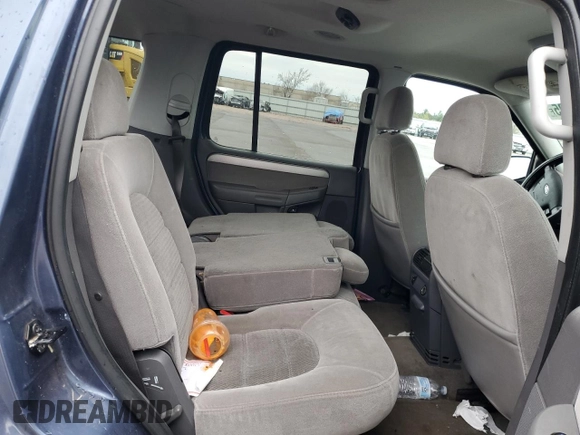 2004 Ford Explorer XLT with VIN 1FMDU73W14ZA77956, listed as a Copart auction lot 54439905 with 243,307 mi miles and Non repairable. Bid and sale history available at DreamBid. Image 10.