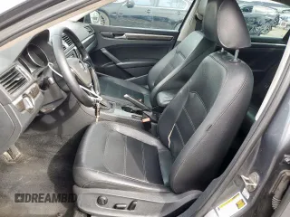 2016 Volkswagen Passat SE с VIN 1VWBT7A36GC004710, выставлен на аукционе Copart как лот 47977765 с пробегом Не указан миль и Списание • Salvage title. История ставок и продаж доступна на DreamBid. Изображение 7.