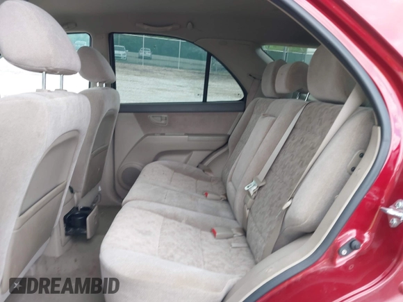 2008 Kia Sorento LX z VIN KNDJC735485819264, wystawiony jako IAAI lot #42193882 z przebiegiem 165 377 mil mil oraz . Historia ofert i sprzedaży dostępna na DreamBid. Obrazek 8.