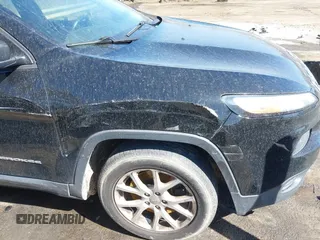 2017 Jeep Cherokee Sport с VIN 1C4PJLAB9HD231643, выставлен на аукционе IAAI как лот 41761807 с пробегом 172 597 миль миль и . История ставок и продаж доступна на DreamBid. Изображение 6.