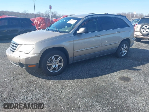 2008 Chrysler Pacifica Touring with VIN 2A8GM68X28R145039, listed as a IAAI auction lot 41612824 with 195,043 mi miles and . Bid and sale history available at DreamBid. Image 2.