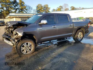 2017 Toyota Tundra Platinum z VIN 5TFAY5F11HX633801, wystawiony jako Copart lot #41597835 z przebiegiem 86 543 mil mil oraz Szkoda całkowita • Salvage title. Historia ofert i sprzedaży dostępna na DreamBid. Obrazek 1.